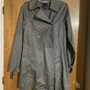 Old navy lite weight Trenchcoat